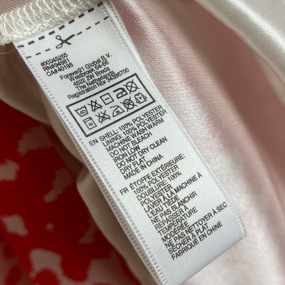 FOREVER 21 Asymmetrical Strapless Dress - Picture 4 of 6